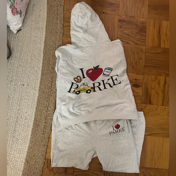 Parke Hoodie & Sweats - Picture 1 of 2
